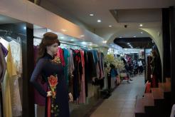 Chính chủ bán nhà 6 tầng. Mặt phố Hàng Bông, Quận Hoàn Kiếm, Hà Nội. Đang Kinh doanh thời trang